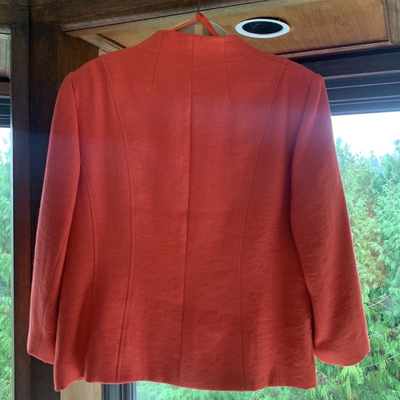 SOLD - Not For Sale
Windsmoor jacket - Picture 3 of 8